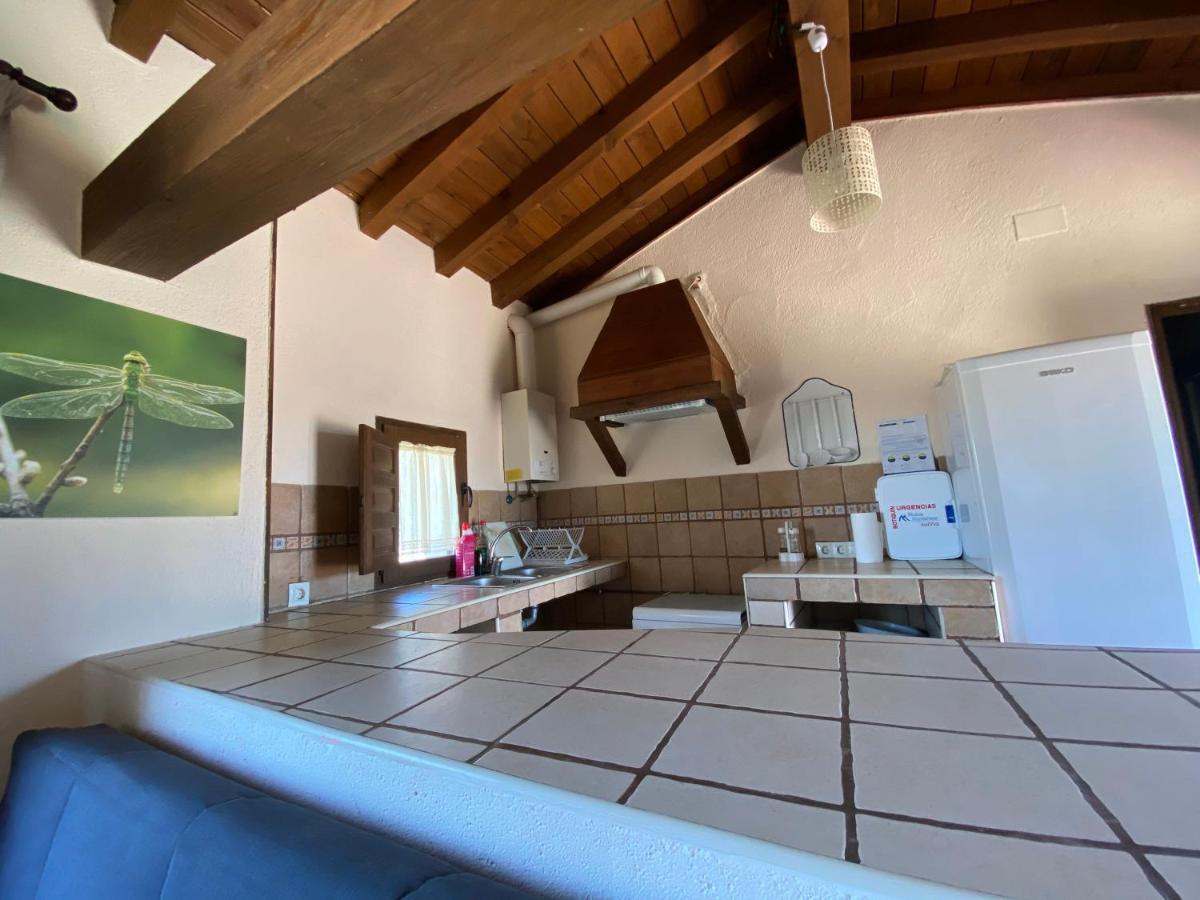 Eco-Lodge En La Reserva Privada Campanarios De Azaba - Proyecto De Conservacion Espeja Exteriér fotografie